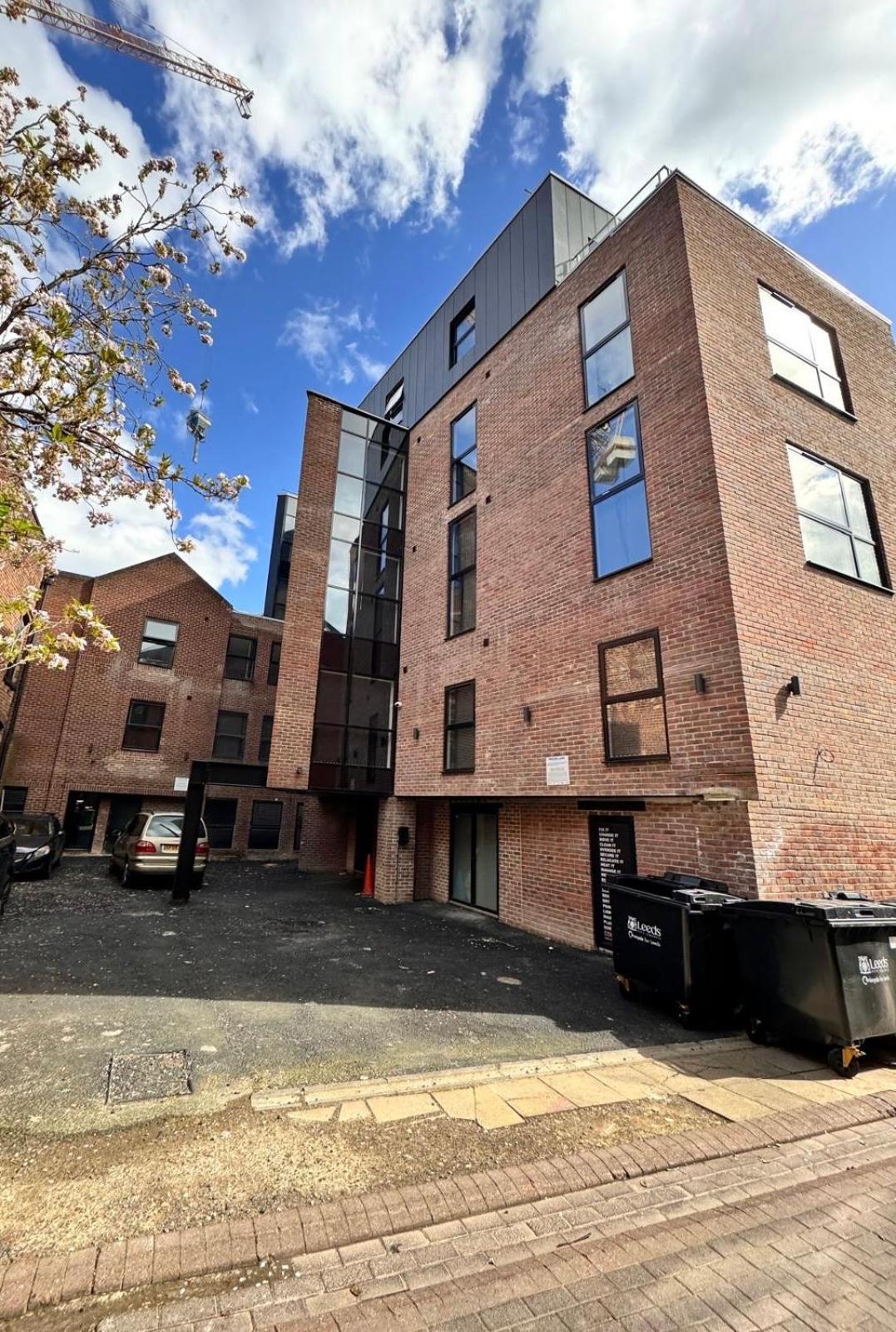 Modern 1Bed Flat In The Heart Of Leeds City Centre Экстерьер фото