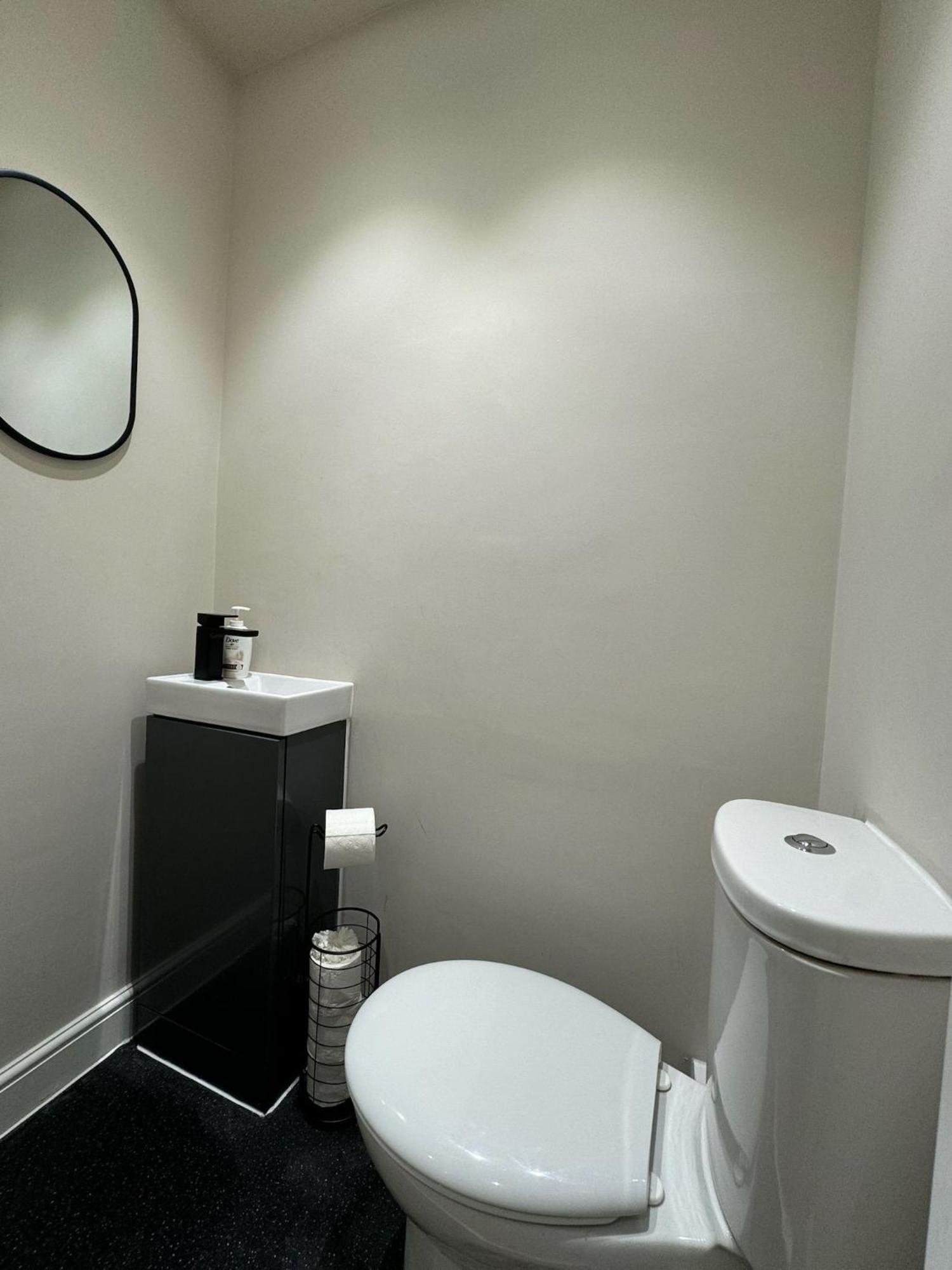 Modern 1Bed Flat In The Heart Of Leeds City Centre Экстерьер фото
